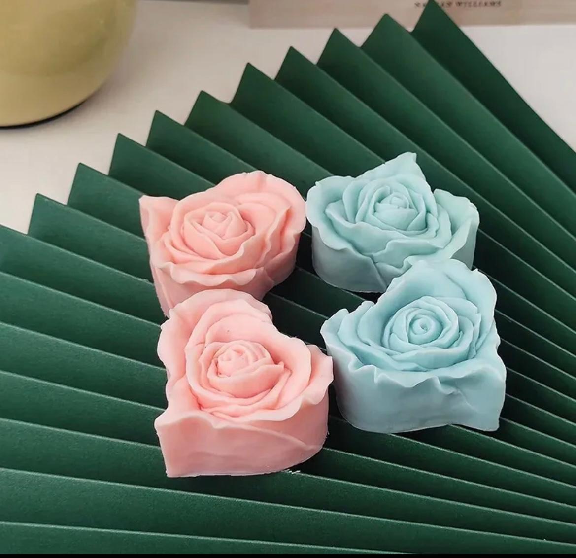 Candele Profumate 3D a Forma di Cuore di Rose
