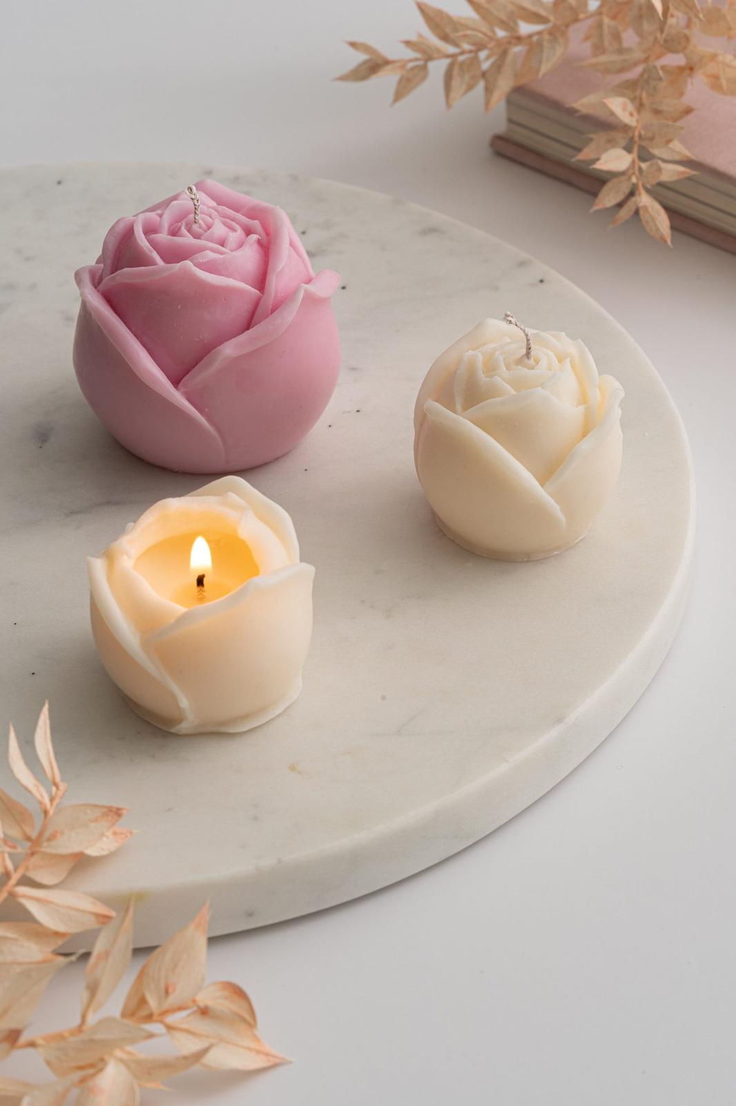 Eleganti Candele Profumate a Forma di Rosa